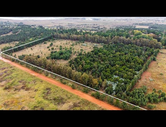 LAND FOR SALE IN DOORNKLOOF
